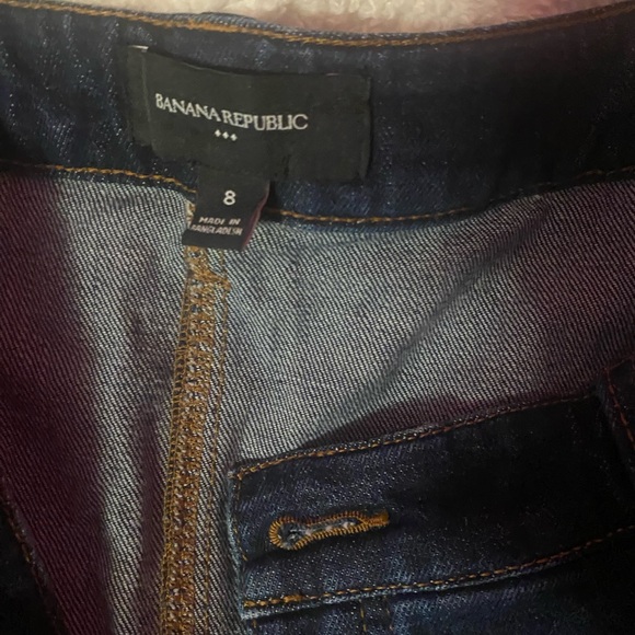 Banana Republic Dark Blue Denim Skirt with Contrast Stitching - Picture 2 of 4